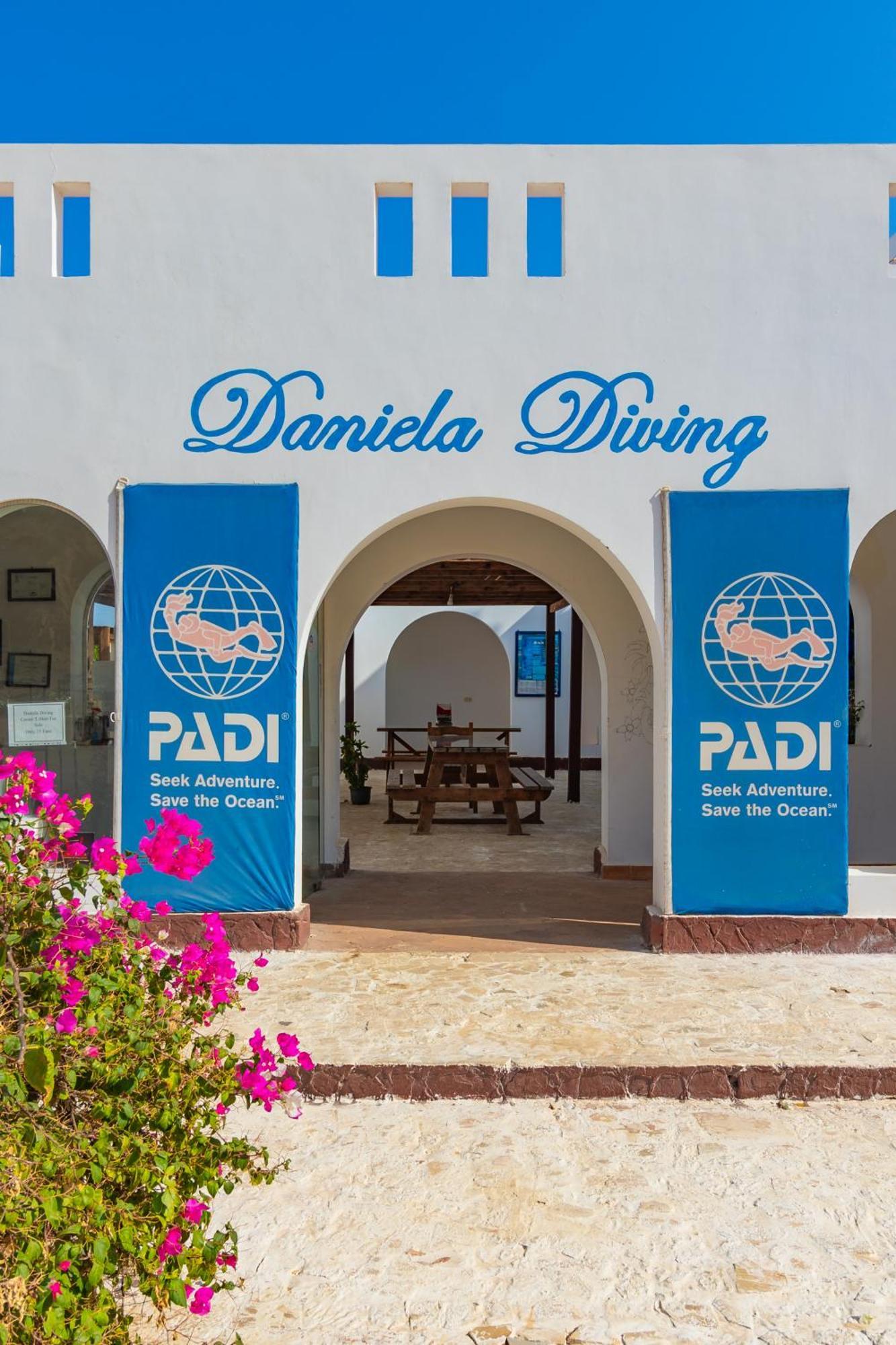 Daniela Diving Resort Dahab Esterno foto